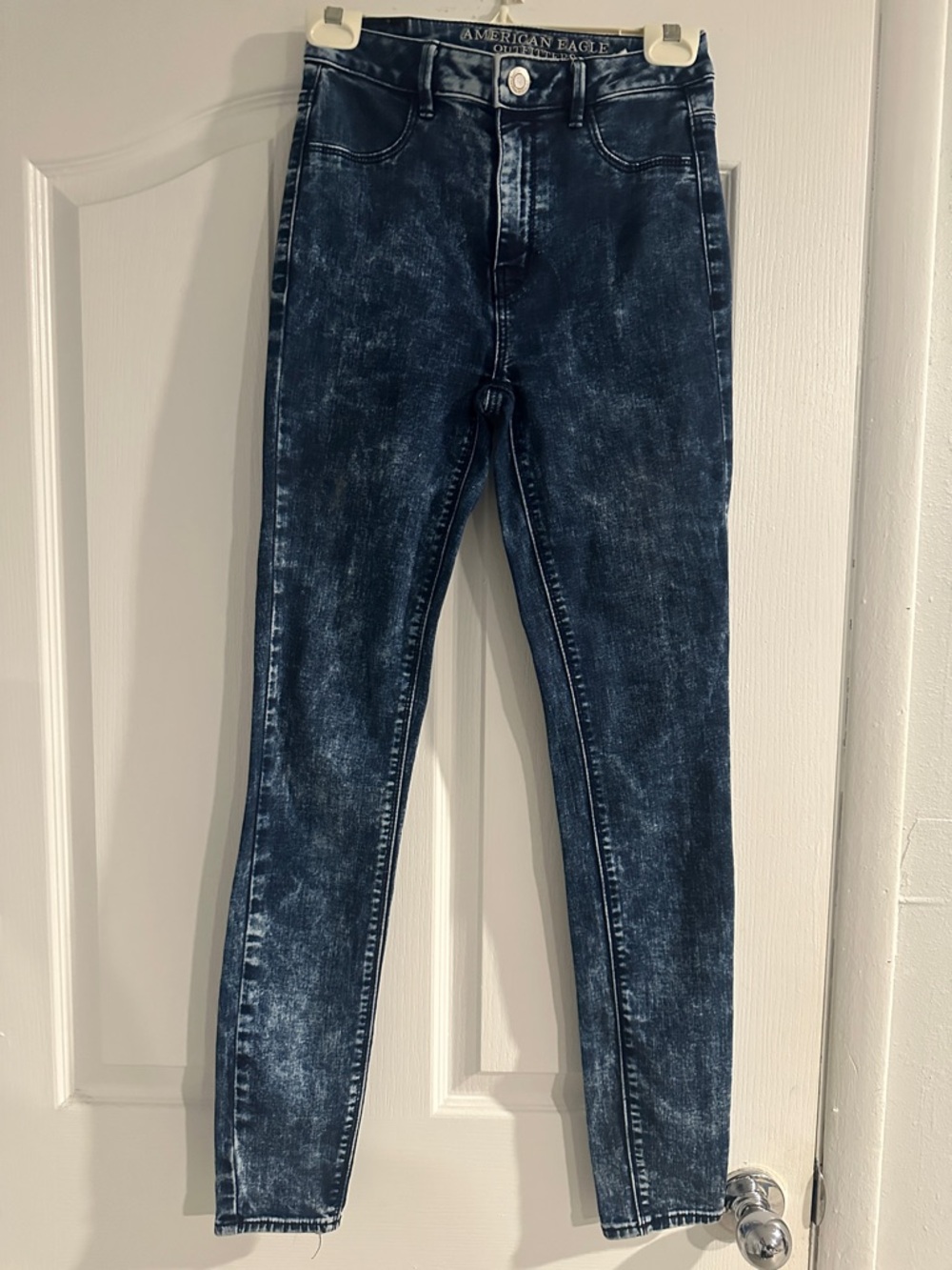 American Eagle Outfitters Women’s Skinny Jeans - Dark Blue Acid Wash